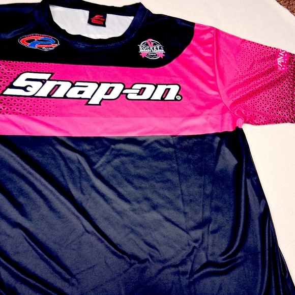 Snap-On Women's Jersey in Pink and Black - Picture 2 of 5